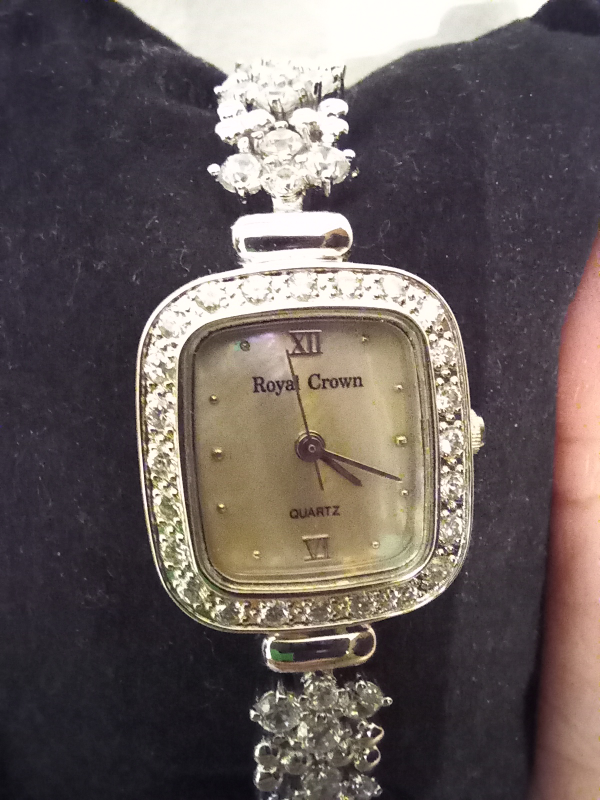 new quartz watch Swiss movement - photo 3