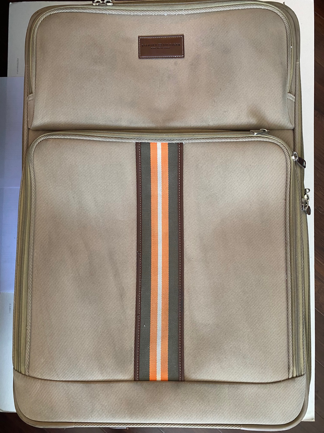 Tommy Hilfiger  28" suitcase - photo 4