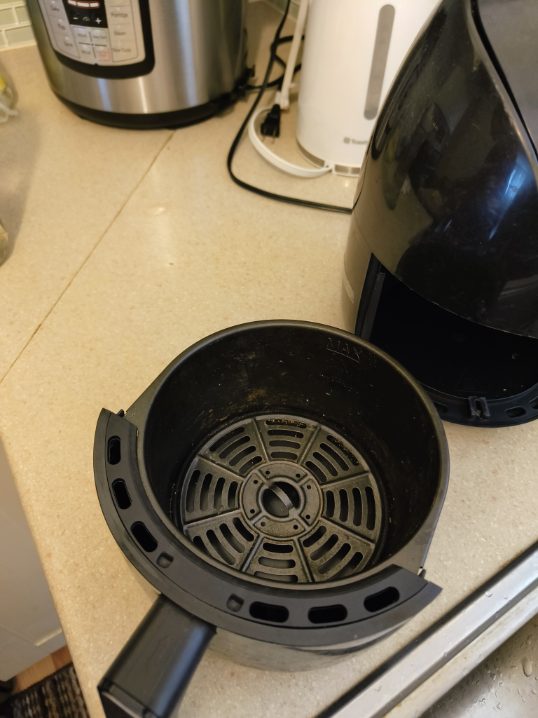 Air fryer - photo 3