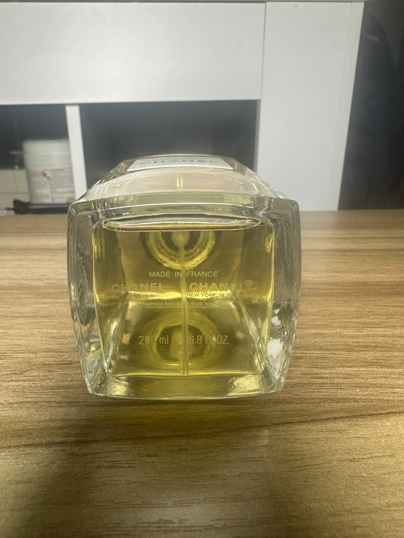 CHANEL�’s Gardenia perfume 200ml image indicator(3)