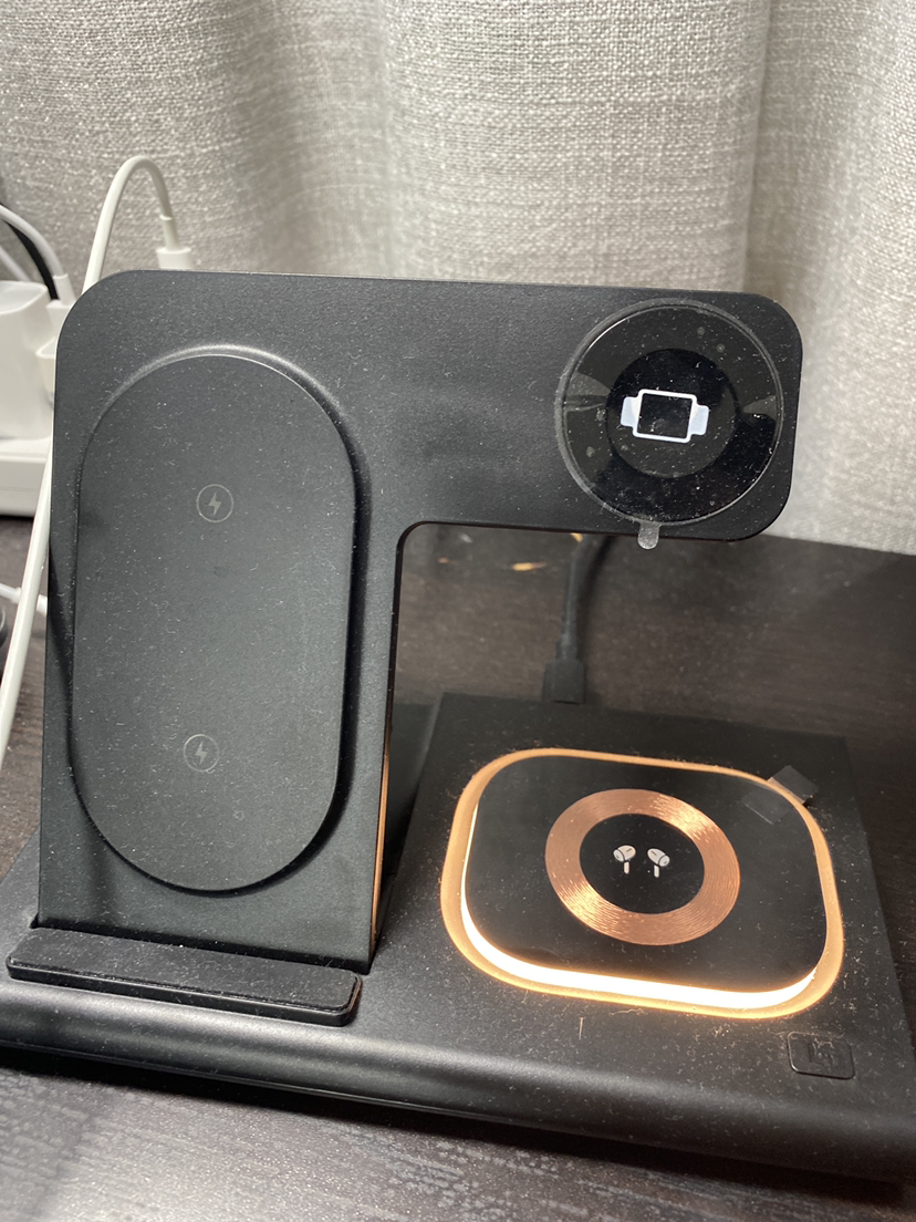 3 in 1 wireless charging plate