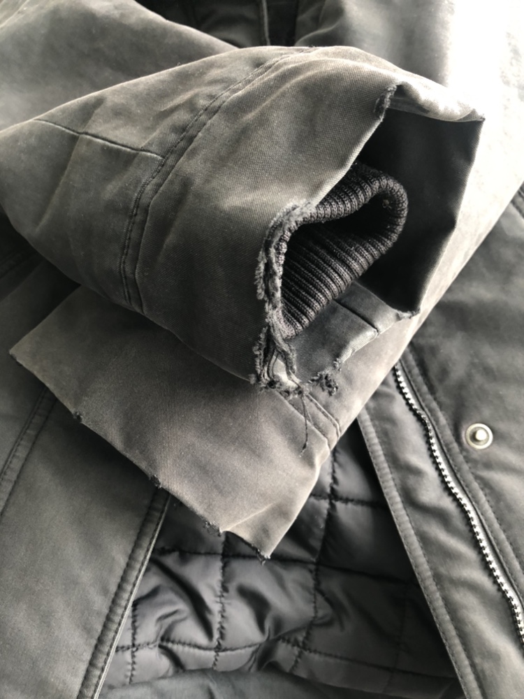 Aritzia Winter jacket size S image indicator(5)