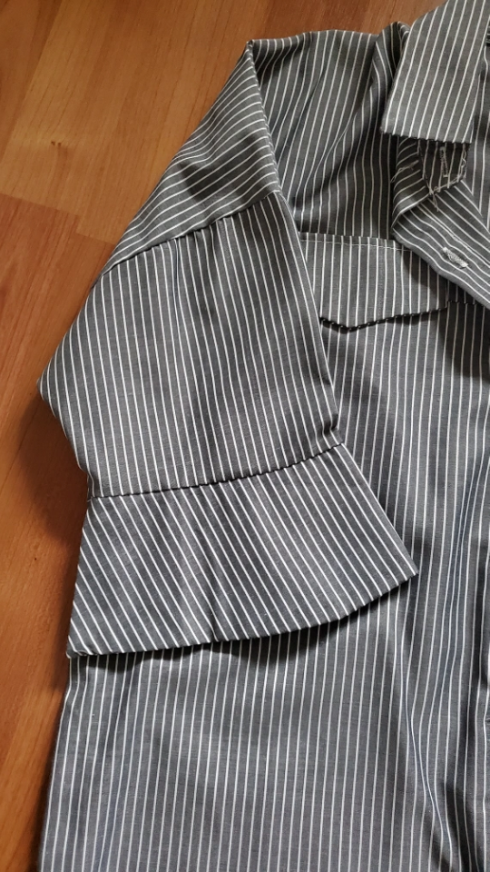 Korean style asymmetrical shirt image indicator(3)
