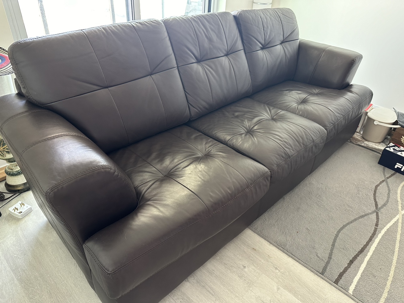 Brown leather sofa - photo 2