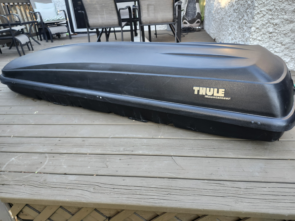 Thule mountaineer extended cargo carrier