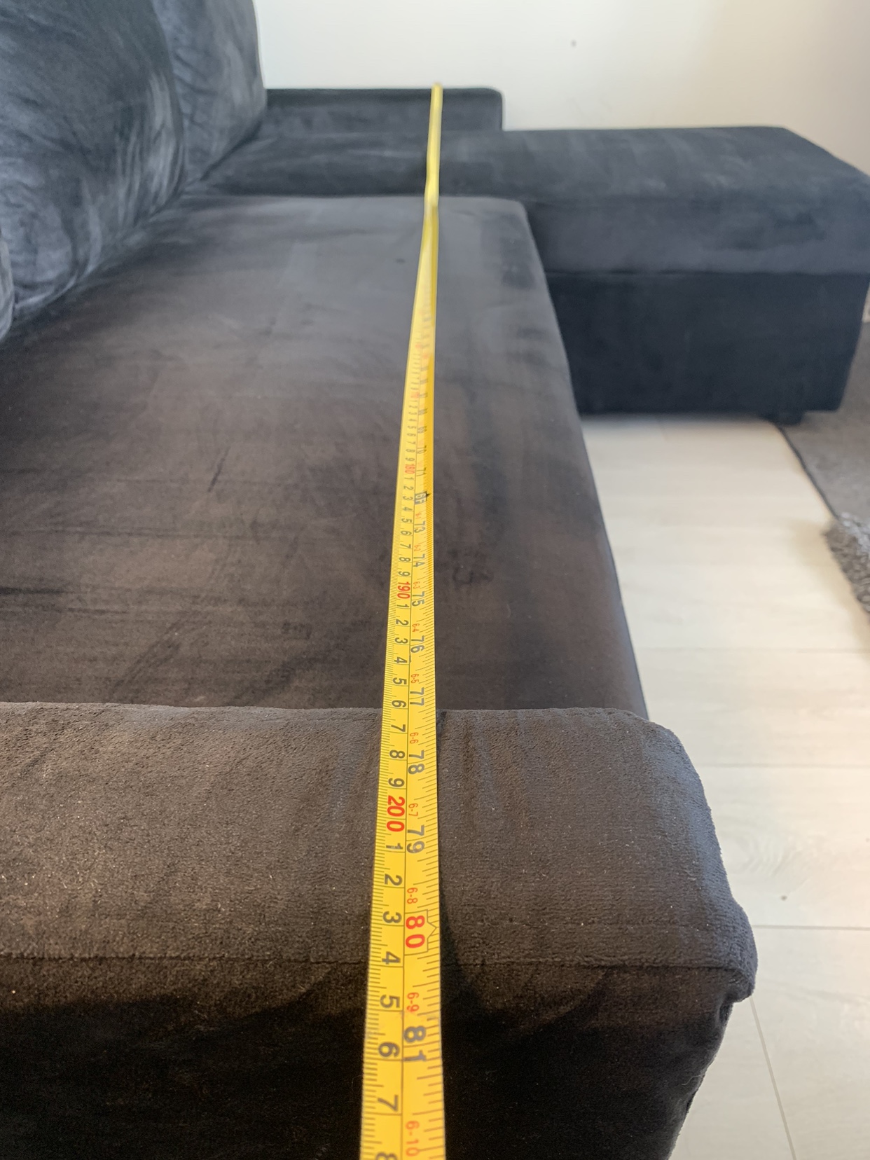 Black sofa cum bed - photo 4