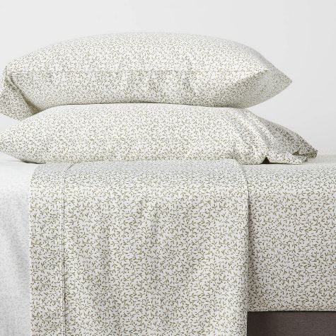 *NEW* Queen sheet set with two standard pillow cases - photo 2