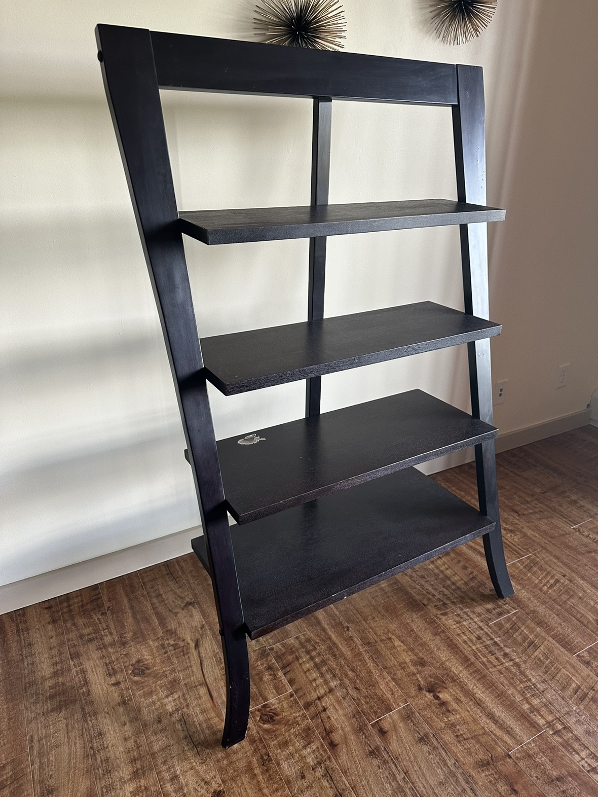 Bookshelf