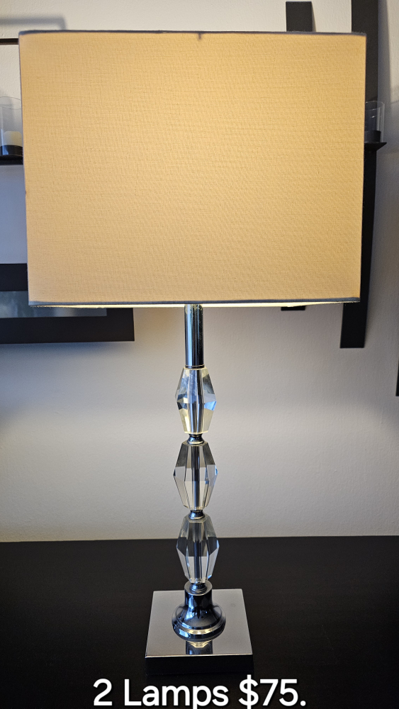 2 Matching Lamps / Great Condition
