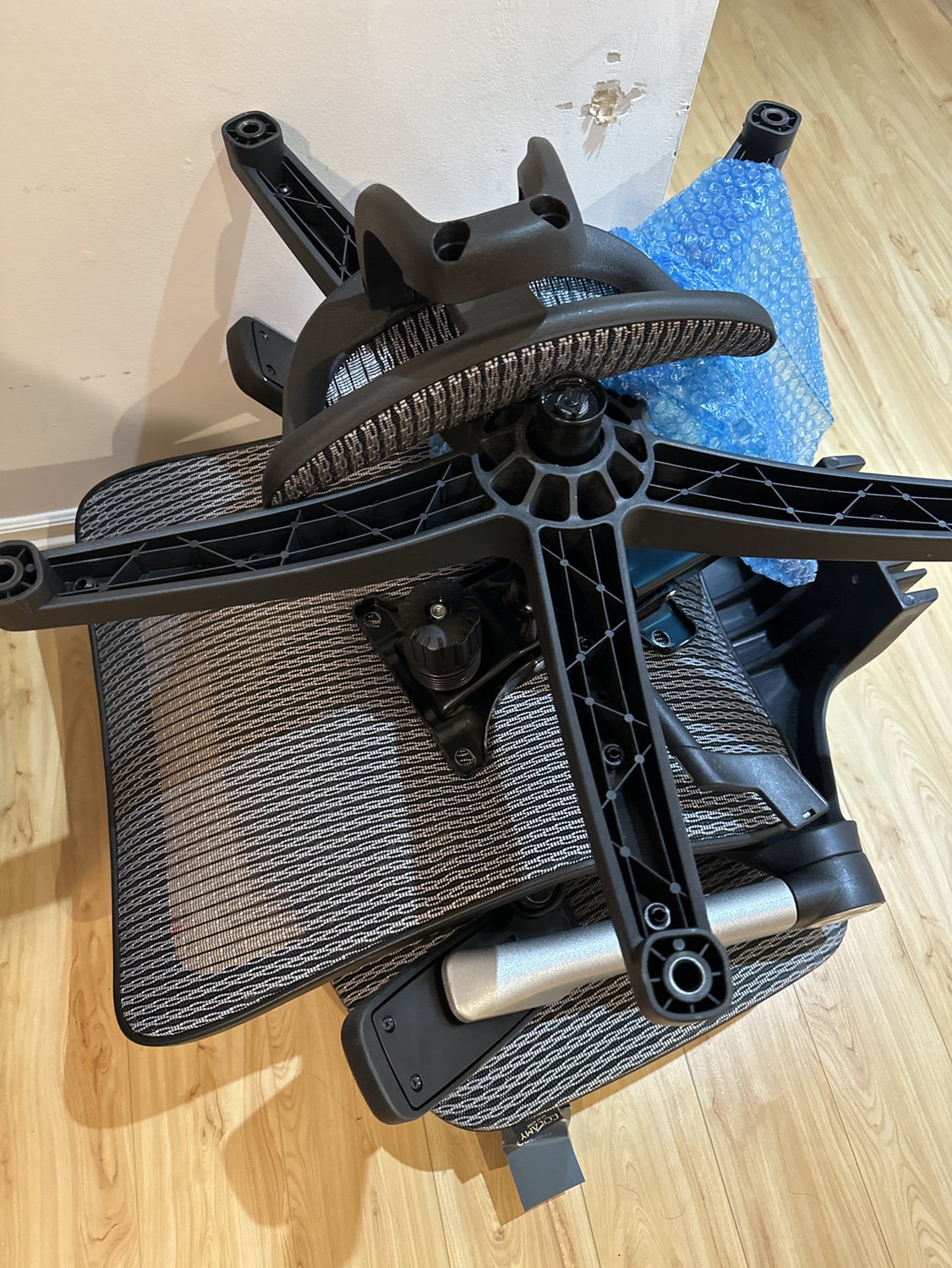 Ergonomic office chair - photo 2