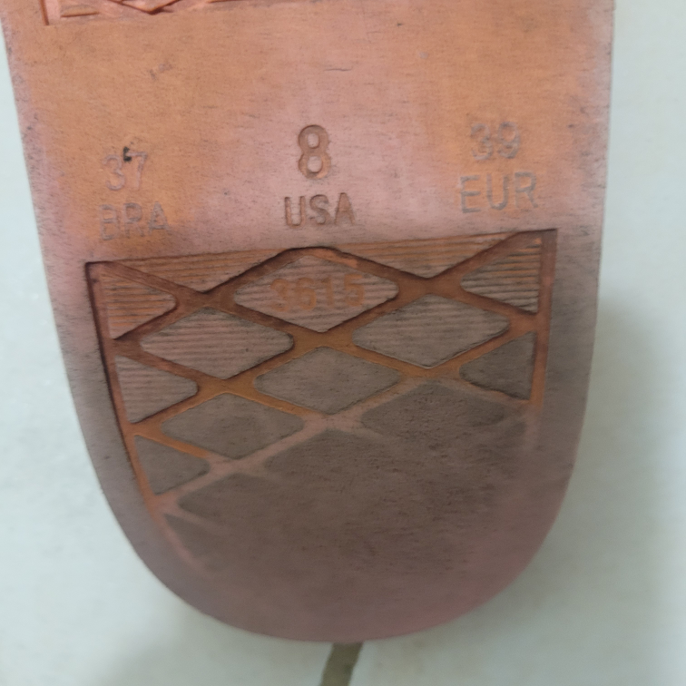 🥕  Sandals slides 8 image indicator(2)