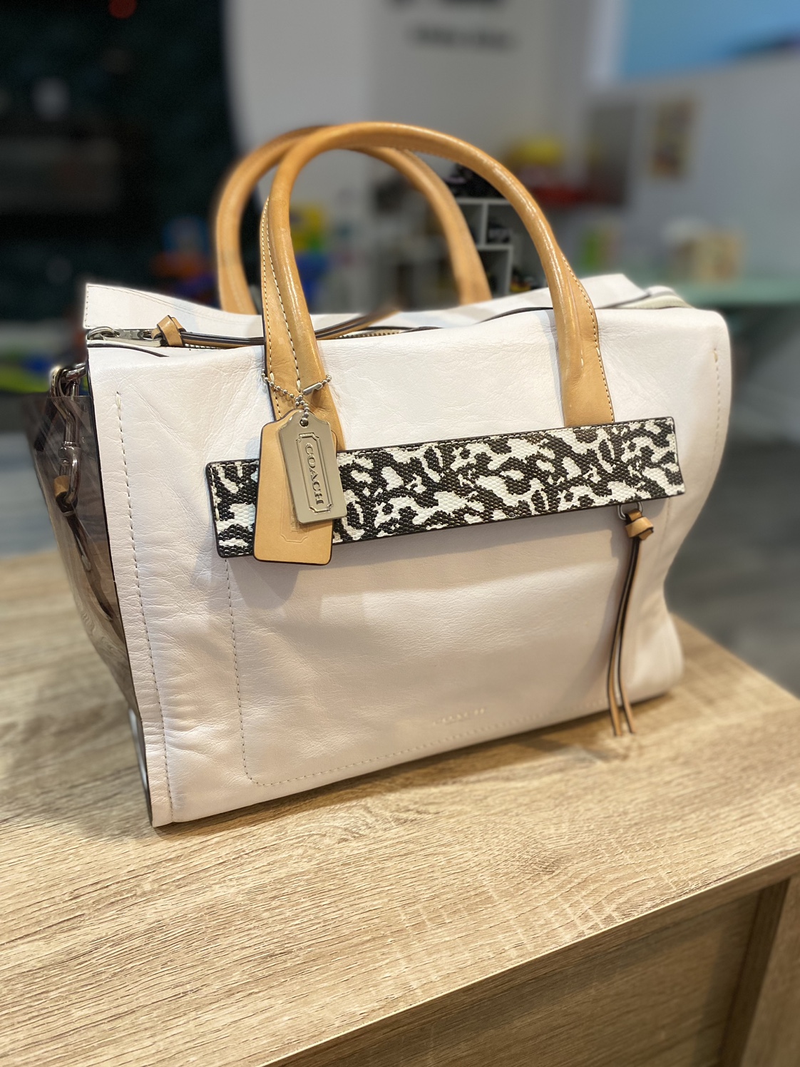 Coach white bag (original)