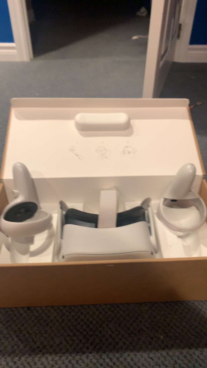 Meta quest VR Headset