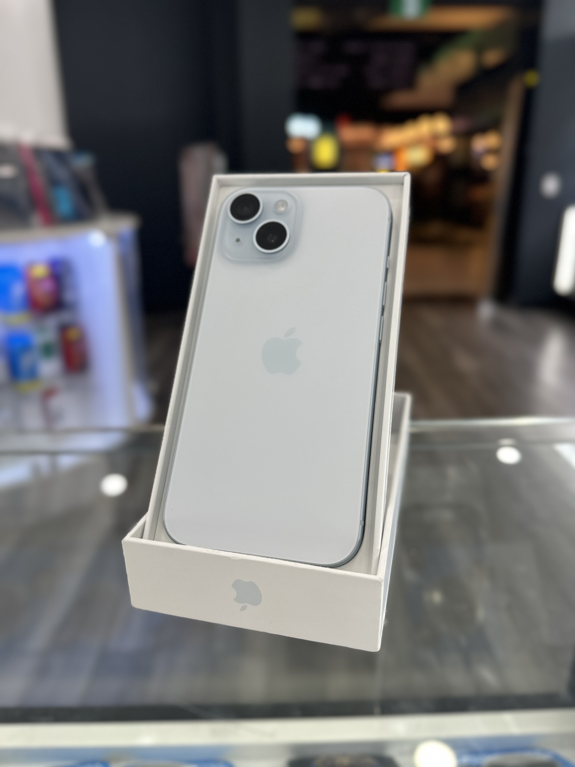 iPhone 15 128GB