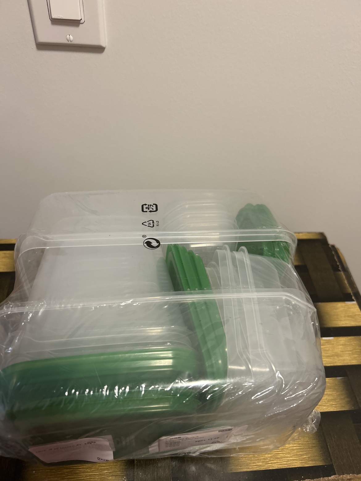 17PC Set - Plastic containers