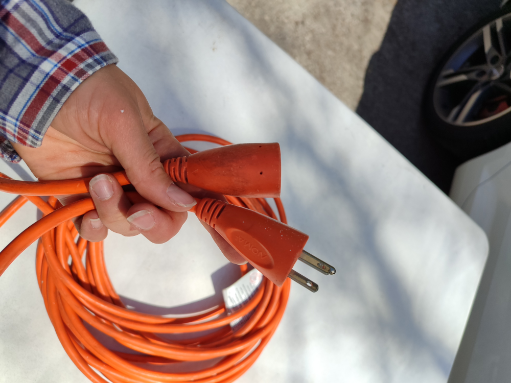 Outdoor locking extension cord 32'9" (10m), 125 v, 1625w - photo 2