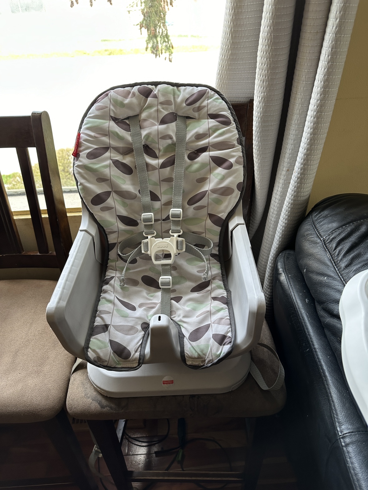 Fisher Price Space Saver High Chair - photo 3