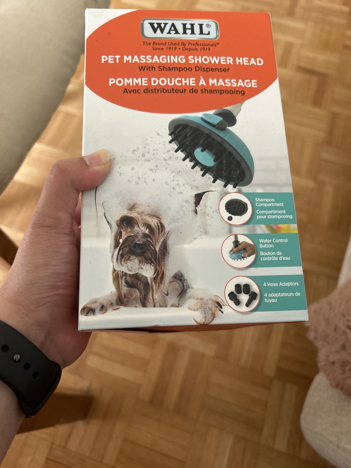 Pet massaging shower head