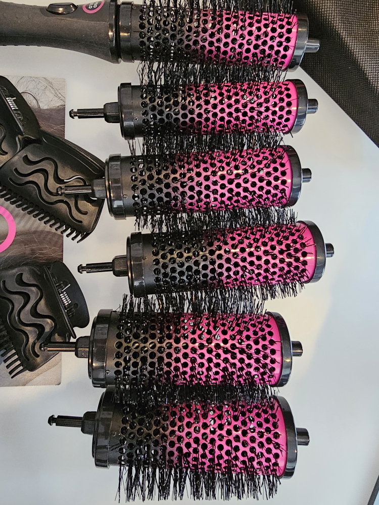 Pro Blo Ceramic Barrel Brush Set image indicator(6)