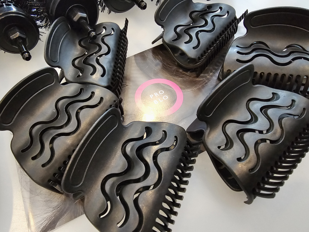 Pro Blo Ceramic Barrel Brush Set image indicator(8)