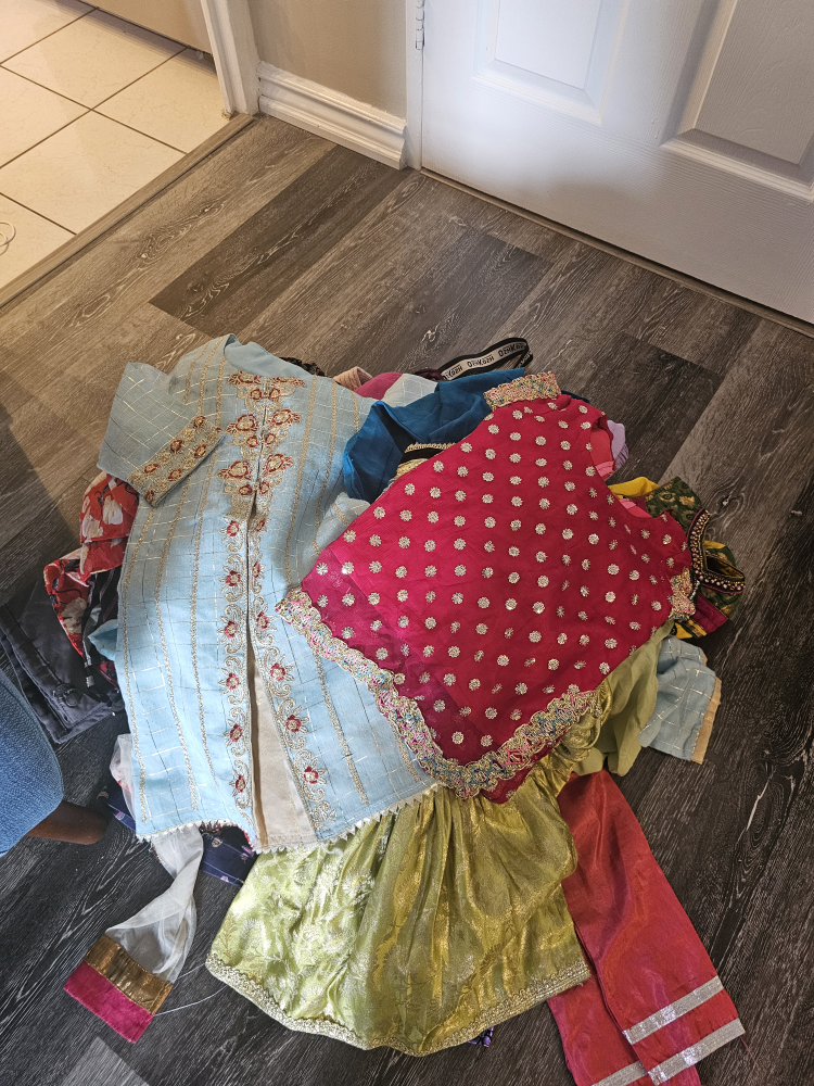 Pakistani shalwar kameez for free