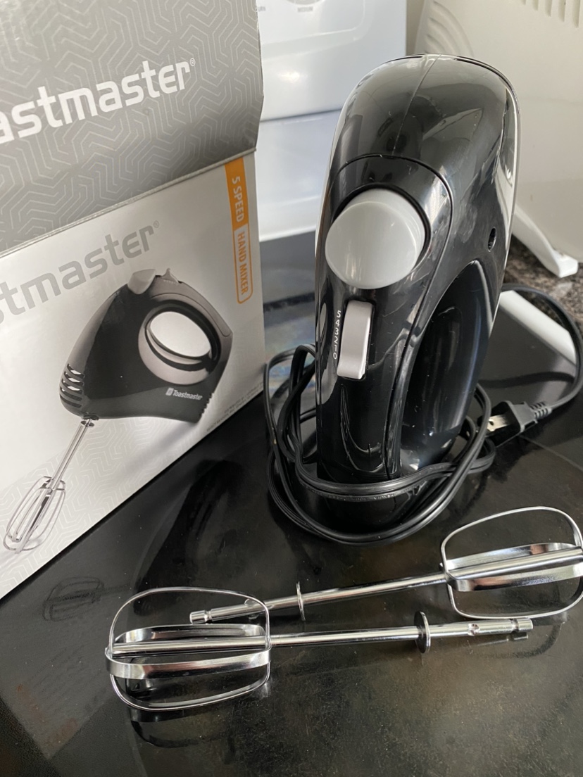 Toastmaster Hand Mixer