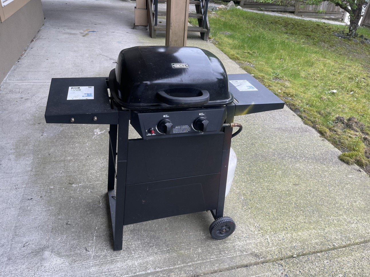 2-Burner Gas BBQ Grill - Barbecue