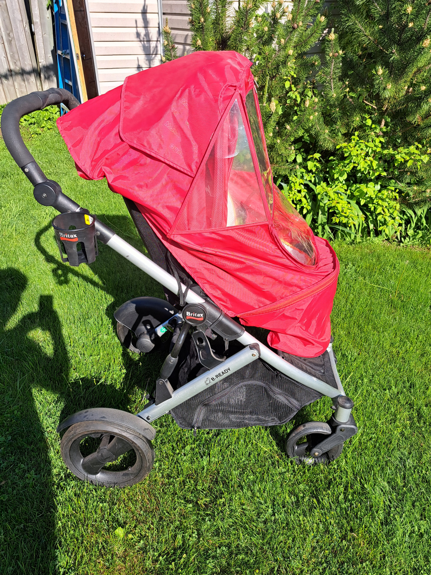 Britax B Ready with cool seat, winter cover & Guzzie Gus - photo 4
