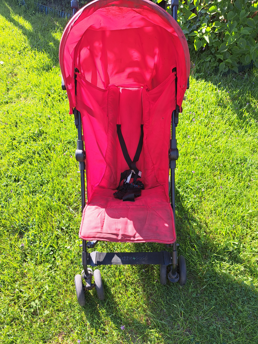 Britax B Ready with cool seat, winter cover & Guzzie Gus - photo 5