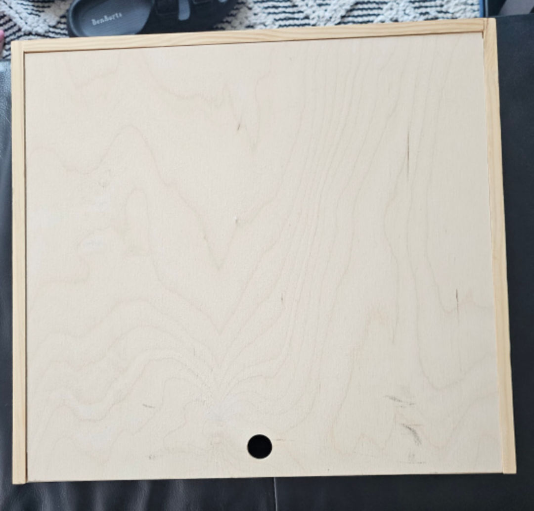 Large Wooden "Baskits" box image indicator(2)