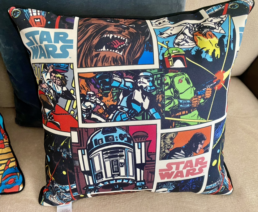 Marvel Comic Cushion Pillow NWT image indicator(2)