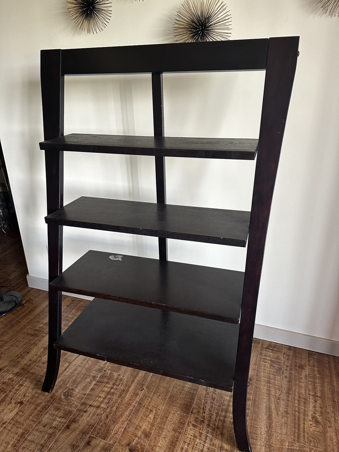 Bookshelf - photo 3