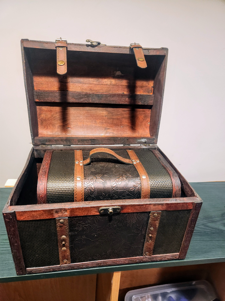 Antique Decorative Treasure Chest boxes- Set of 3 **NEW** - photo 5