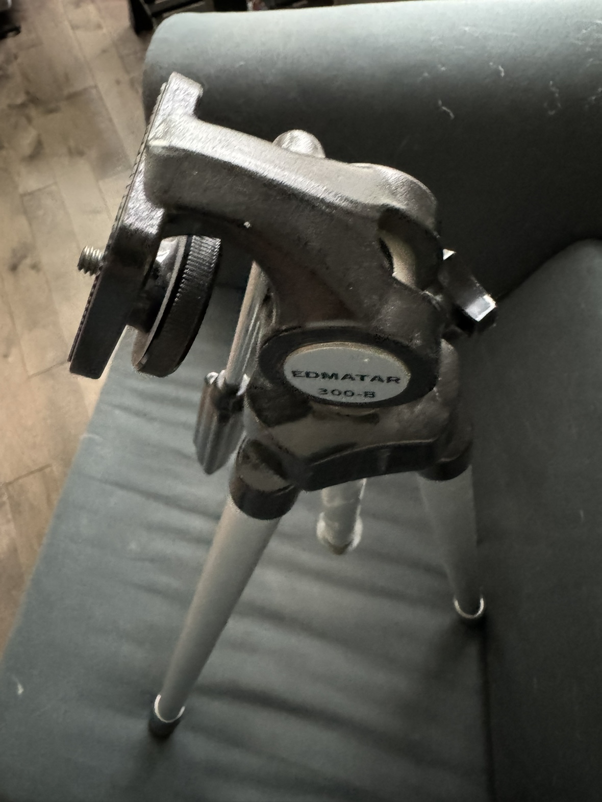 Edmatar 300B Tripod - photo 2