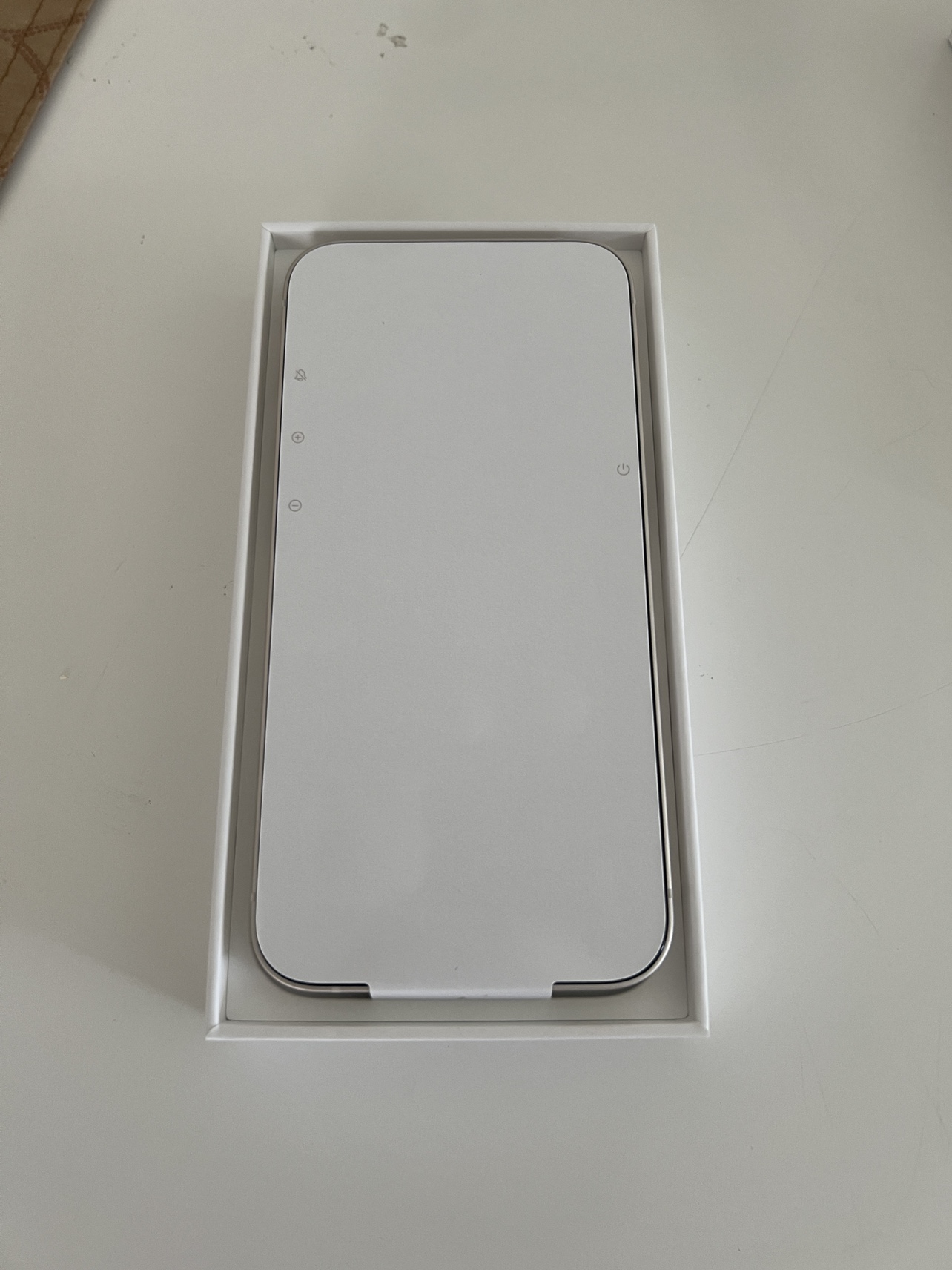 Brand New iPhone 14 128g - photo 3