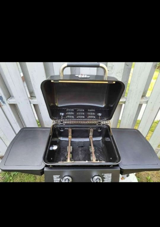 Grill Chef BBQ 2 Burner Propane Gas Grill - photo 2