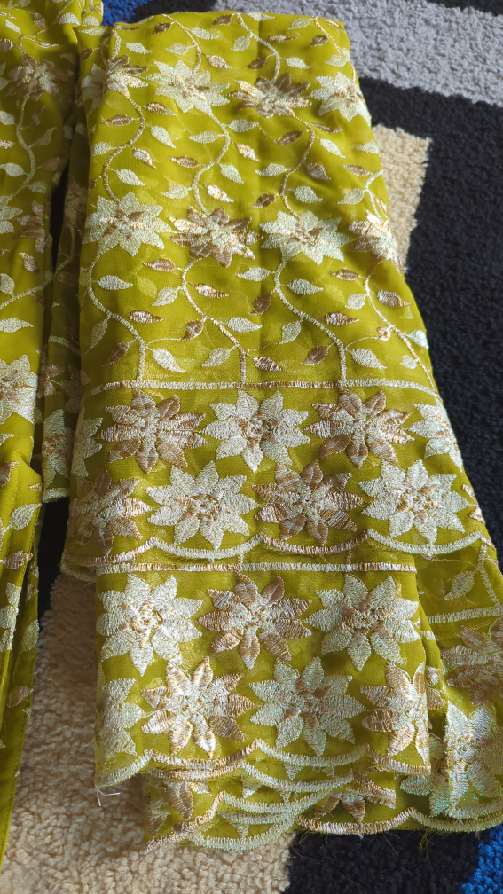 Sleeveless Georgette salwar kurta set image indicator(2)