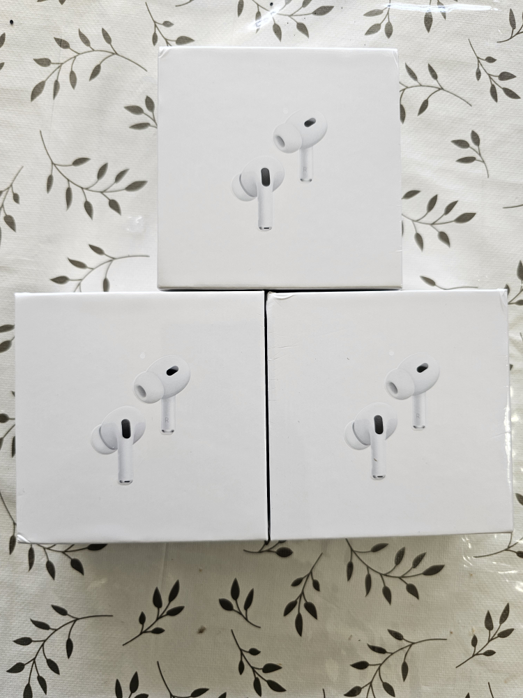 AirPods Pro 2nd Generation - photo 2