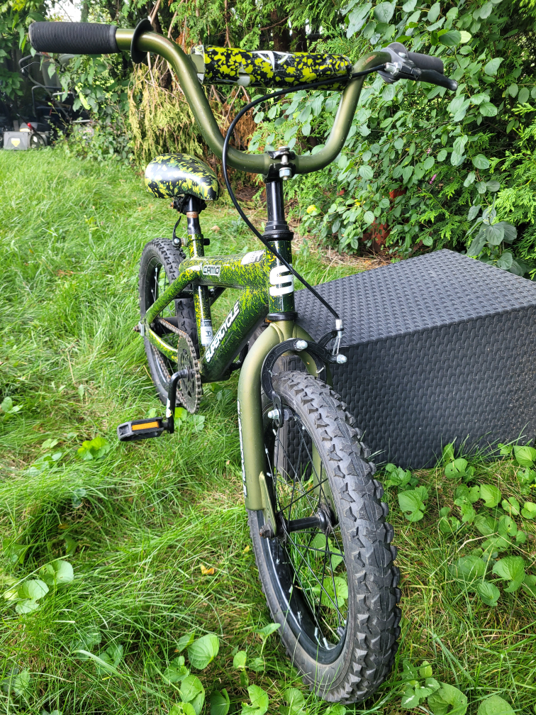 Boys bicycle 16"  Wheels Camo green - photo 2