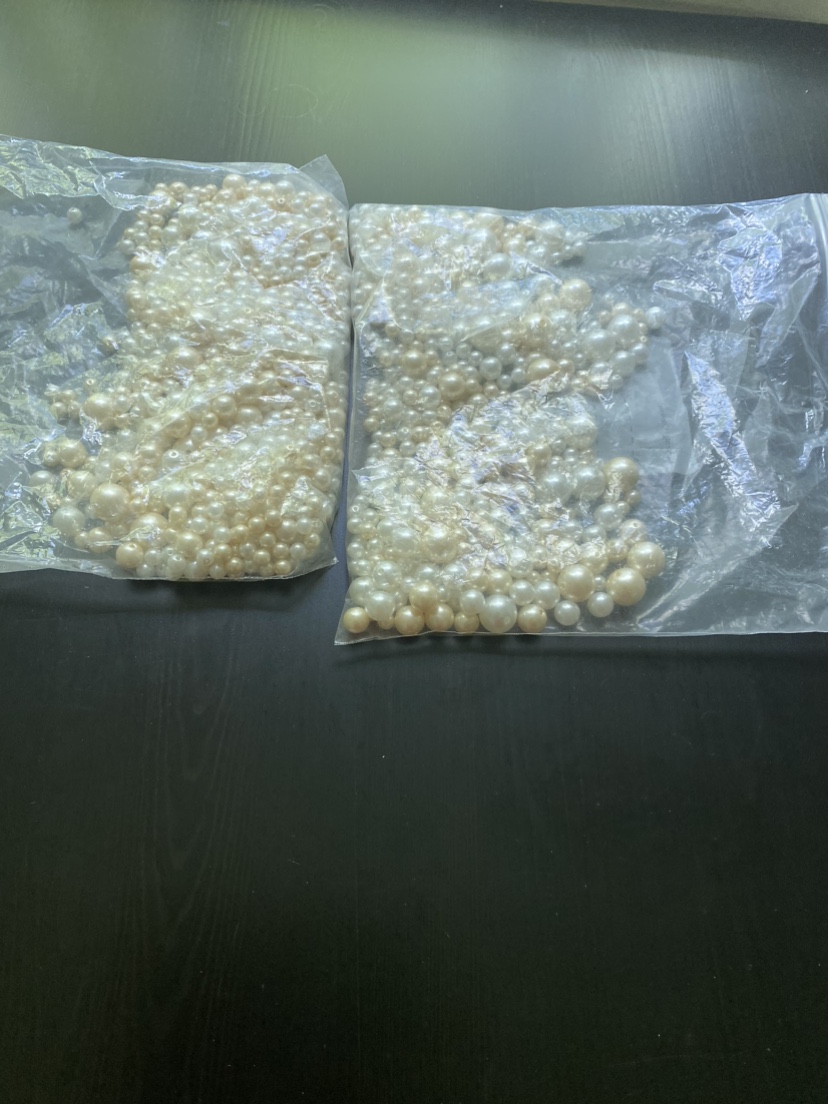 Collection of fashion pearls thumbnail