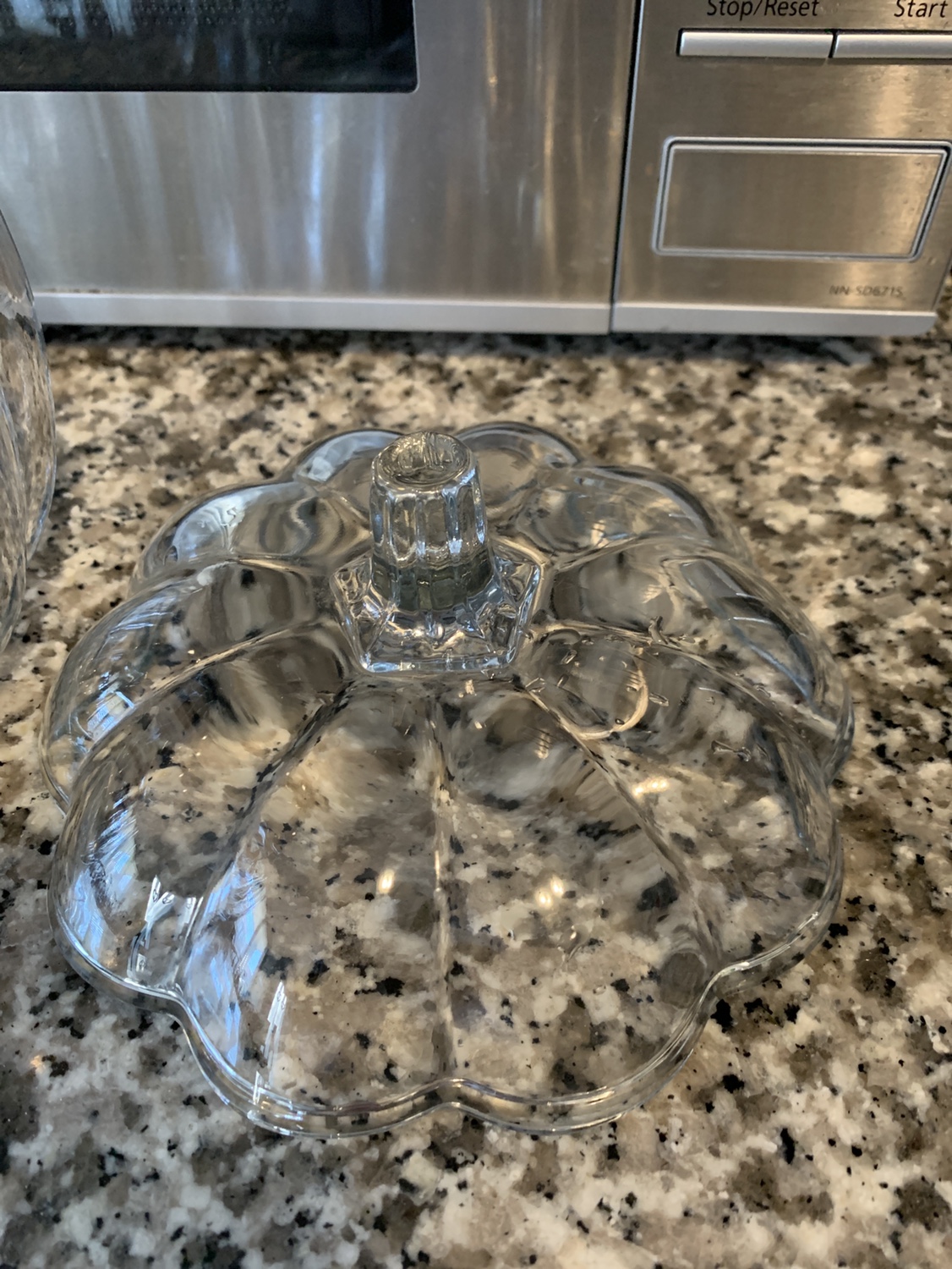 Pumpkin glass jar(s) image indicator(2)