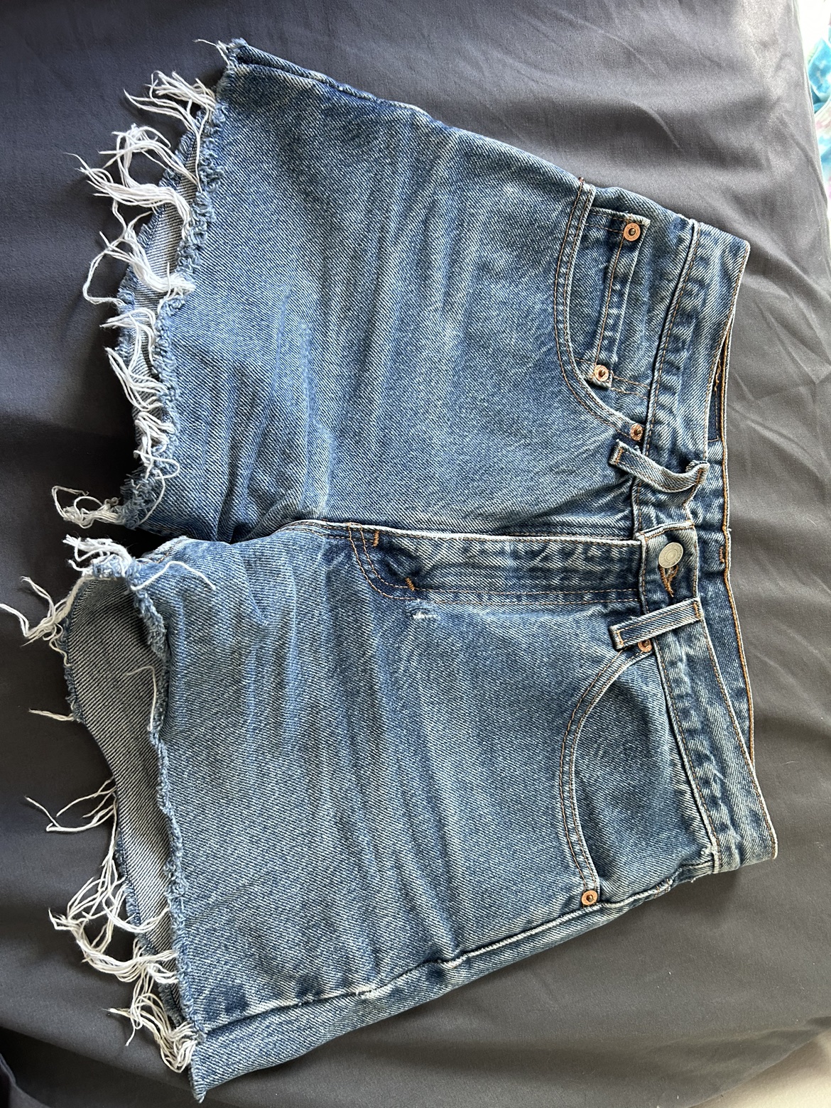 levi’s women’s jean shorts - photo 2