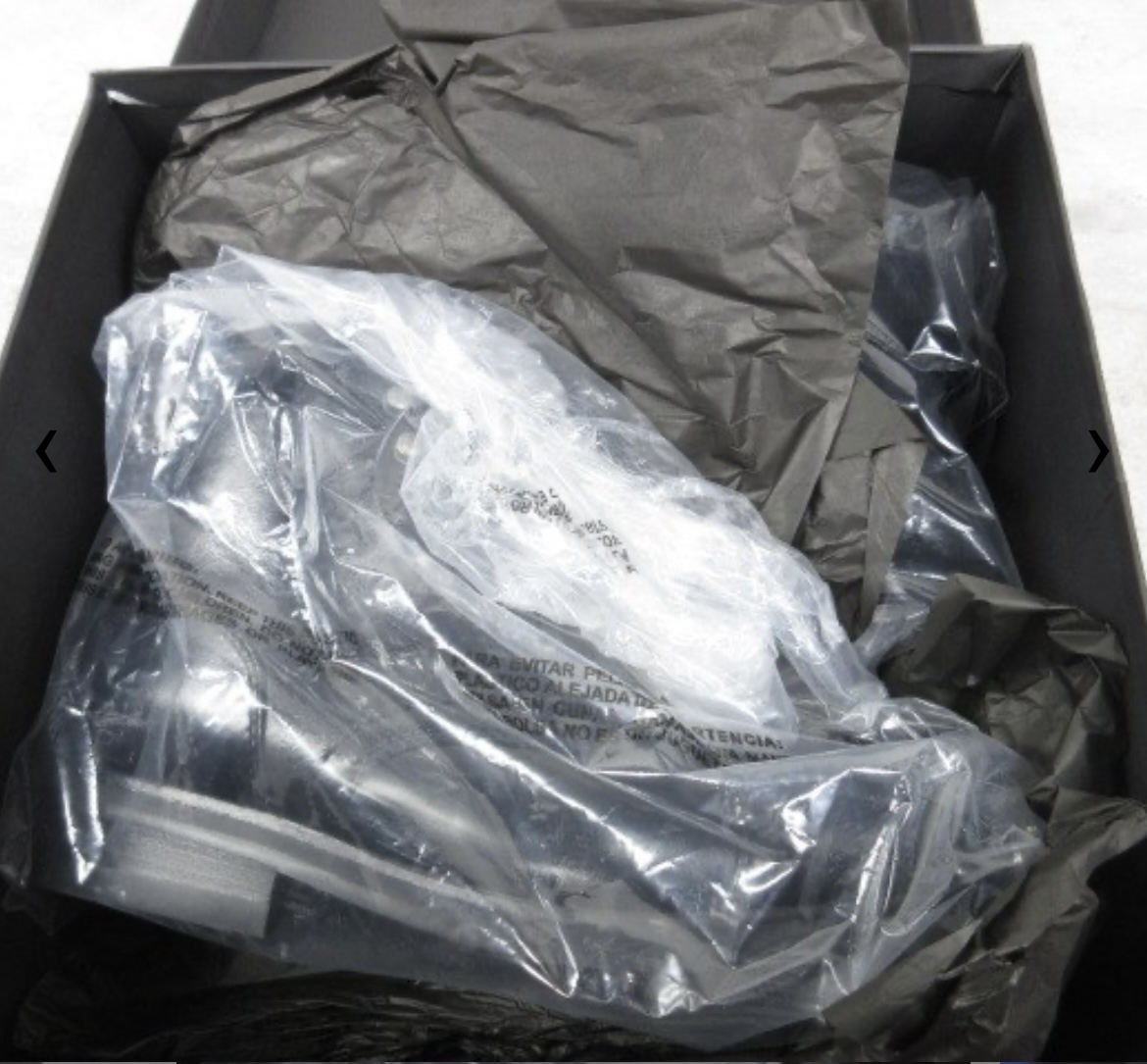 ** Brand New ** Men’s leather boots image indicator(9)