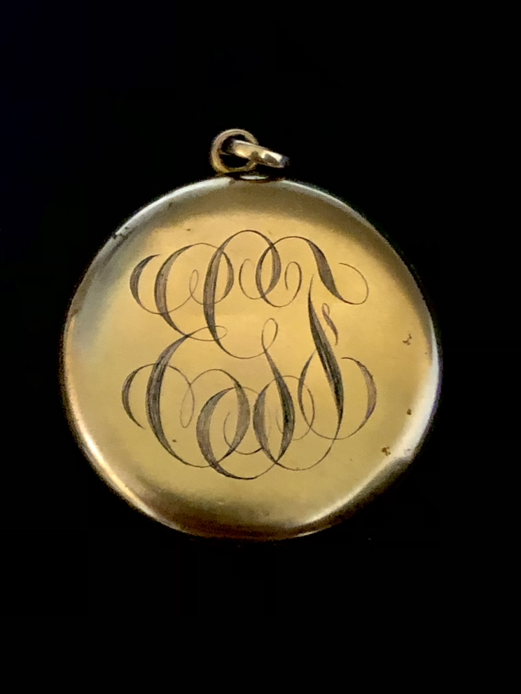 Antique 10k Gold Cased Photo Locket Rare thumbnail