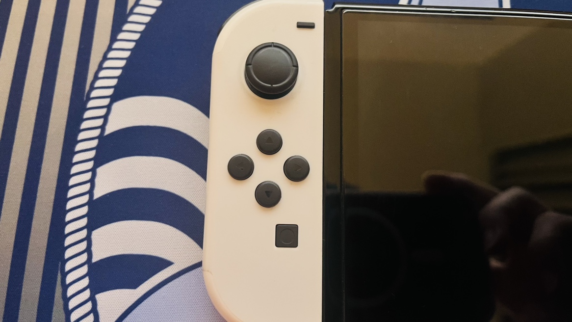 Nintendo Switch OLED - photo 3