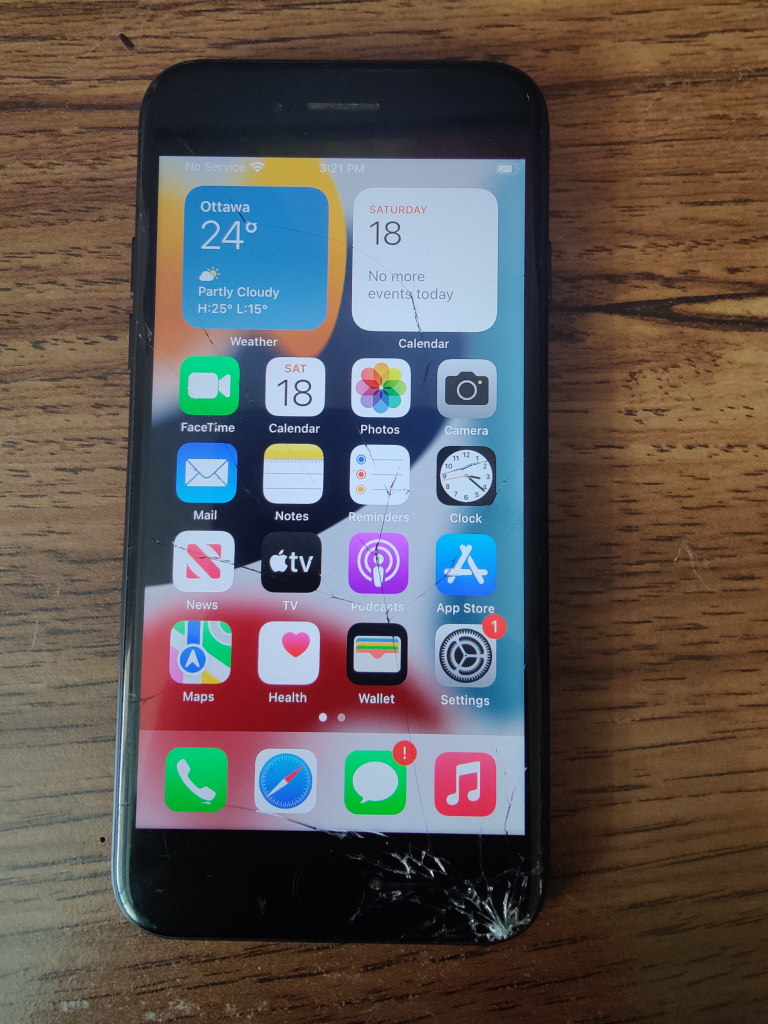 iPhone 7 2 available - photo 3