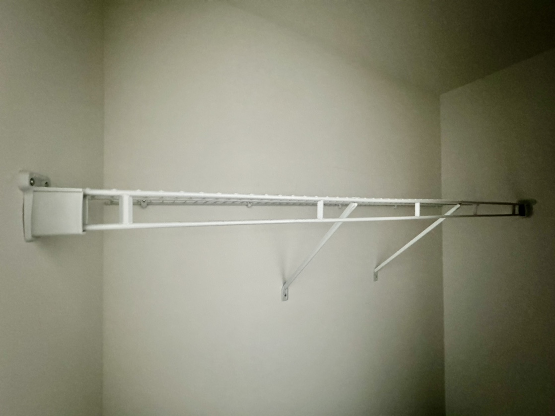 Closet Sliding Doors + Organizer - New image indicator(4)