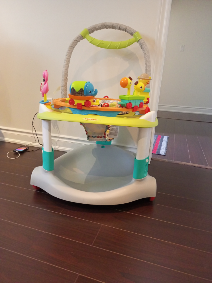 Baby walker with wheels - photo 3