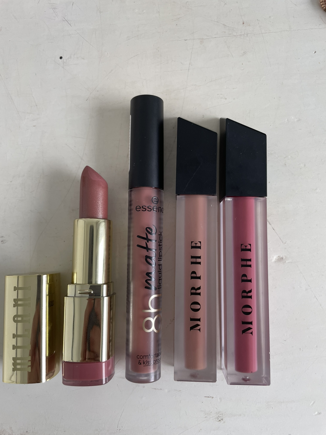 Pink/Nude lipsticks thumbnail