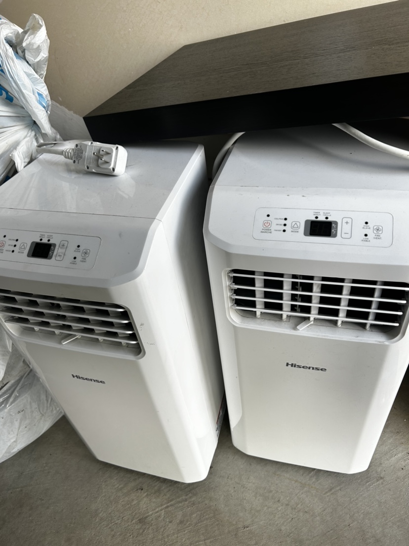 Hisense - 3 in 1 Portable  AC unit - photo 3